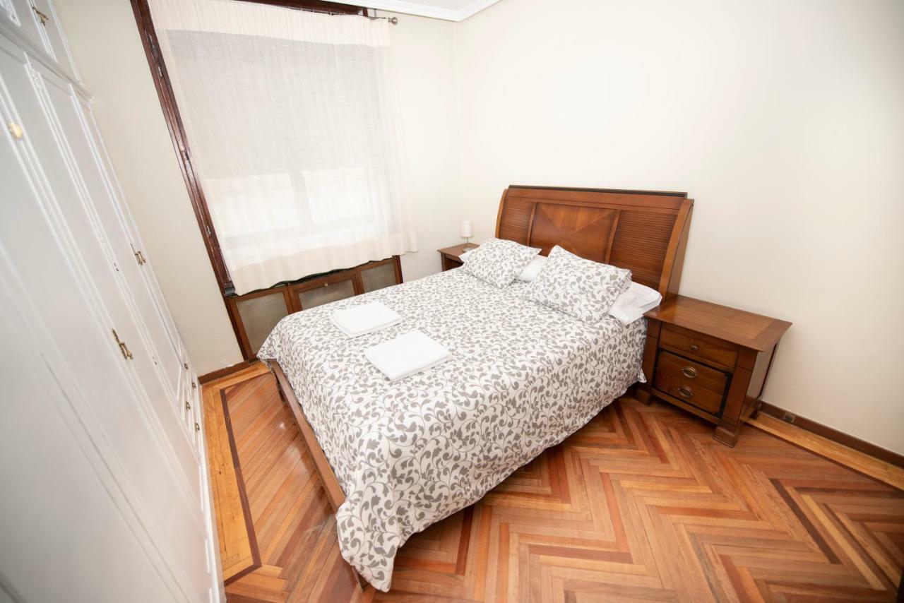 Espacios Blanco Santiago - Con Parking. Apartamento Valladolid